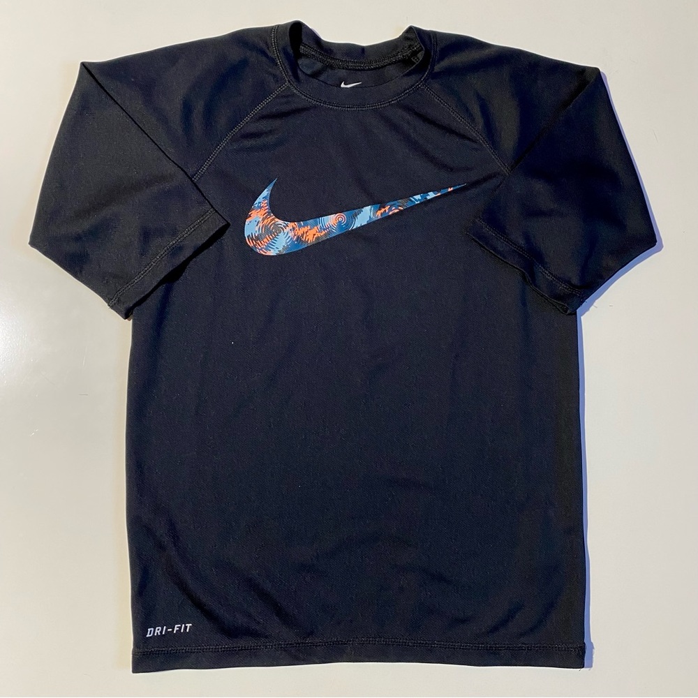 Nike Boys YL Youth Large Rash Guard Shirt - EUC